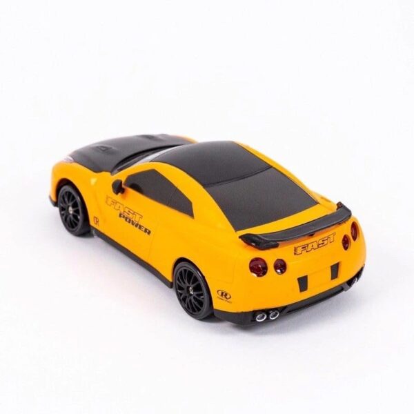 GT-R RC Drift Car 1:24 Scale | 4WD Vehicle | Push and Drift Use | Interchangeable Wheels | Indoor Outdoor Fun Play for Boys | Car Model | Remote Control Vehicle
